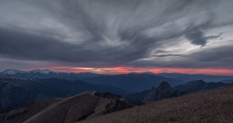 Однажды вечером фото превью