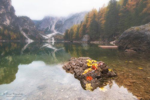Autumn on Lago di Braies