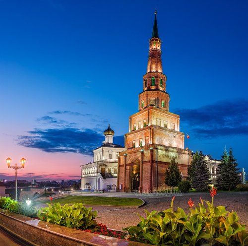 Знаменитая башня Казани