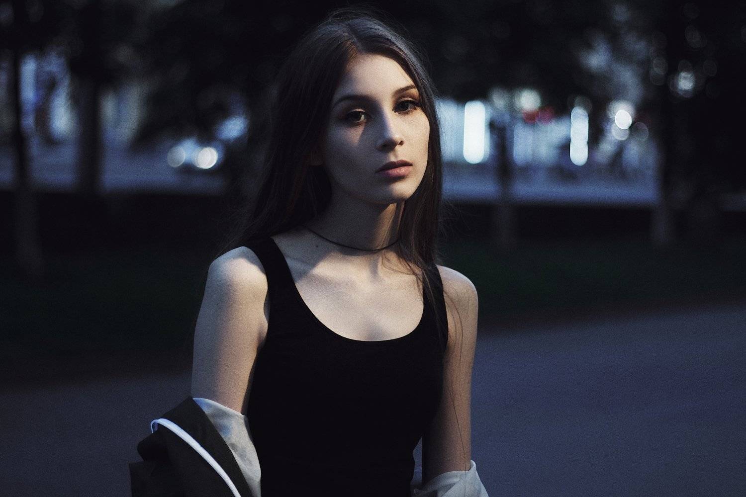 девушка, портрет,  натуральный свет, вечер, город, улица, Иван Копченов