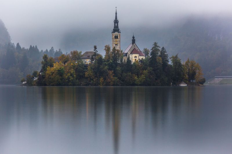 озеро Autumn In Bled фото превью