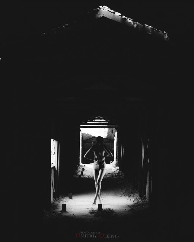 #nude #art #artnude #nudity #erotic #woman #girl #photography #photographer #ню #эротика #фотография #топлес Свет и тень фото превью