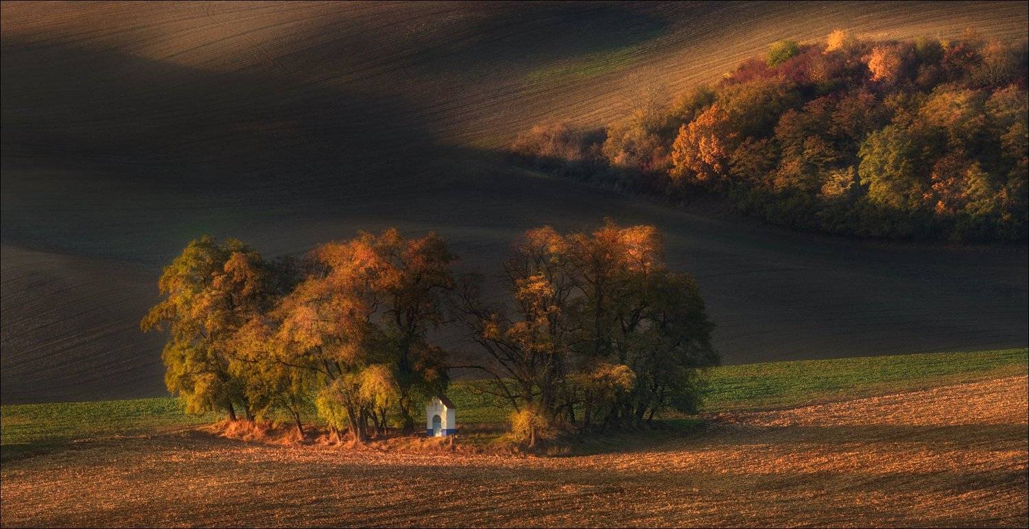 чехия, южная моравия, south moravian, осень, autumn, формы, линии, цвет,lines, forms, часовня,chapel,, Влад Соколовский