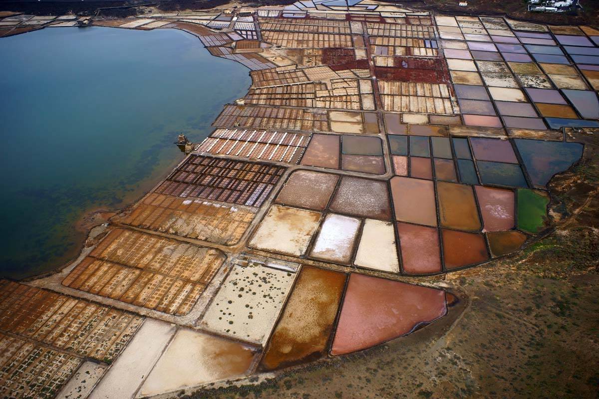 Канарские острова, Канары, Лансароте, добыча соли, пруды, El Golfo, aerial, Борис Резванцев