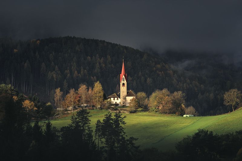 Где-то в Доломитовый Альпах фото превью
