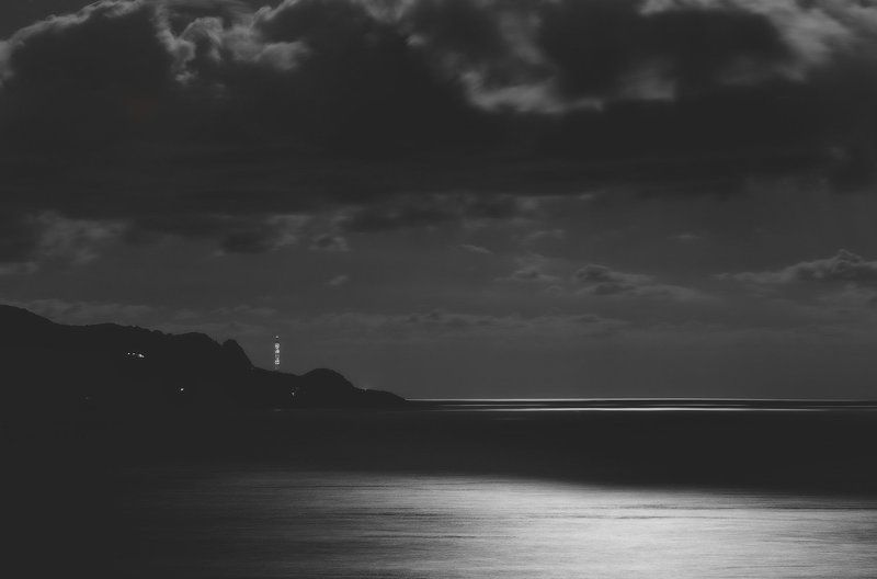 крым, сарыч, ласпи, батилиман, черное море, ночь, севастополь, морской пейзаж, чёрно белое, чб Ночное море. . . . фото превью