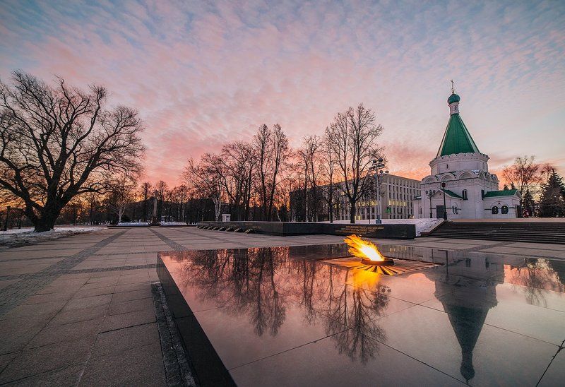восход огонь Нижний Новгород Вечный огонь фото превью