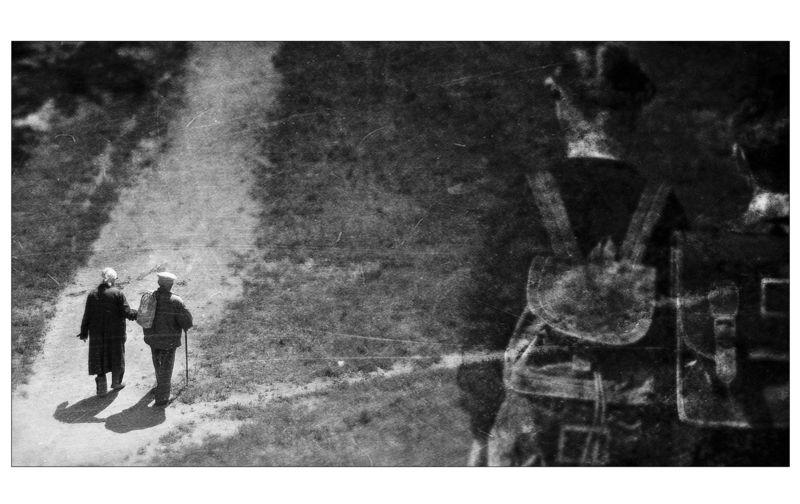 Смотрят облака фото превью