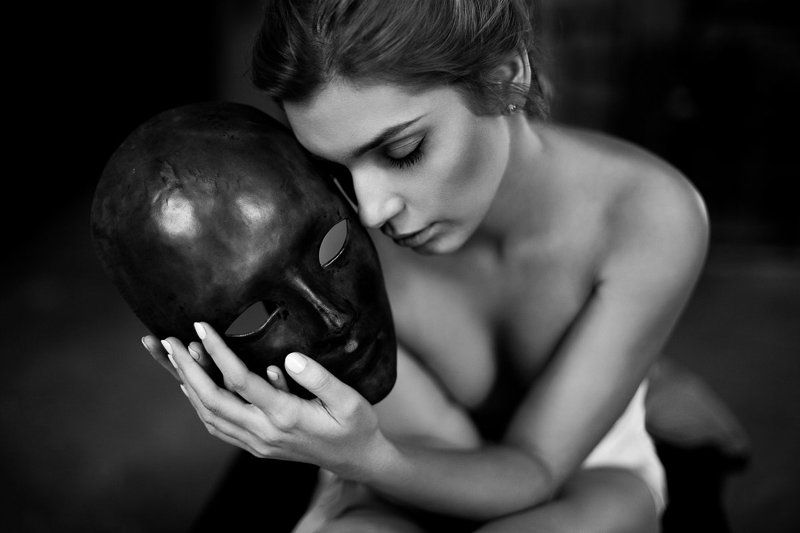 portrait, girl, eyes, light, beautiful, natural, russian, canon, look, femme, bnw, mood, emotion, pose, blackandwhite, daylight, inspiration, amazing, popular, fineart, nude, mask Elena фото превью