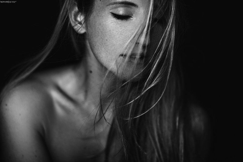 woman#sensual#portrait#outdoor#light#mood#intensive#view#colours#softness#glamour#mystic#beautiful#face# *inner thoughts* фото превью