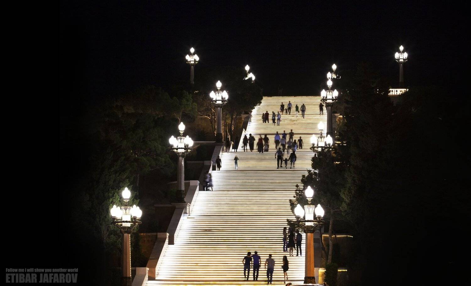 baku, баку, azierbaidzhan, азербайджан, bashnia, vozvyshat'sia, vyshka, башня, возвышаться, вышка, nieboskriob, небоскрёб, tsientr, центр, ghorod, ghorodok, miestiechko, posiolok, город, городок, местечко, посёлок, pieriedvighat'sia, pieriemieshchat'sia,, Etibar Jafarov