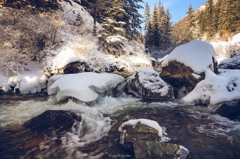 Горный, Алтай, Чибитка, река, ручей, зима, горы, лес Чибитка фото превью