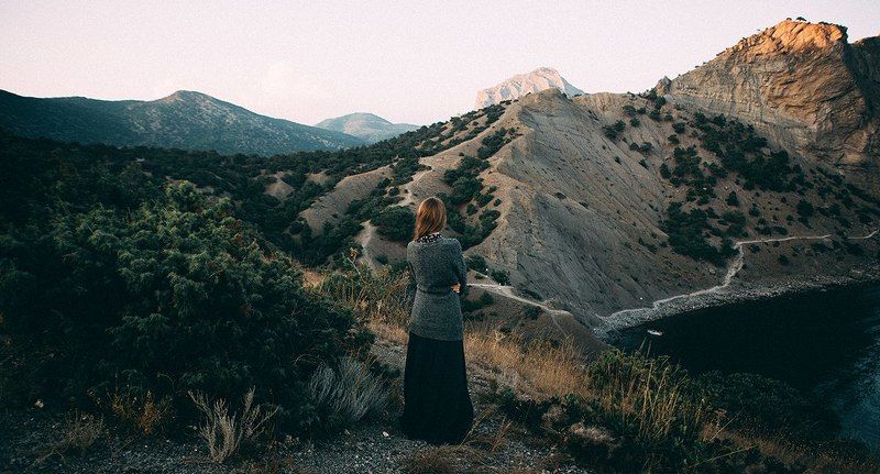 travel , freckles, girl, portrait, facial, freckle, freckled, beautiful, hair, eyes, woman, color, young, red, people, female, person, background, closeup, cute, attractive, fashion, face, one, fun, sexy, expressive, skin, art, natural, petersburg, sunset Крым фото превью