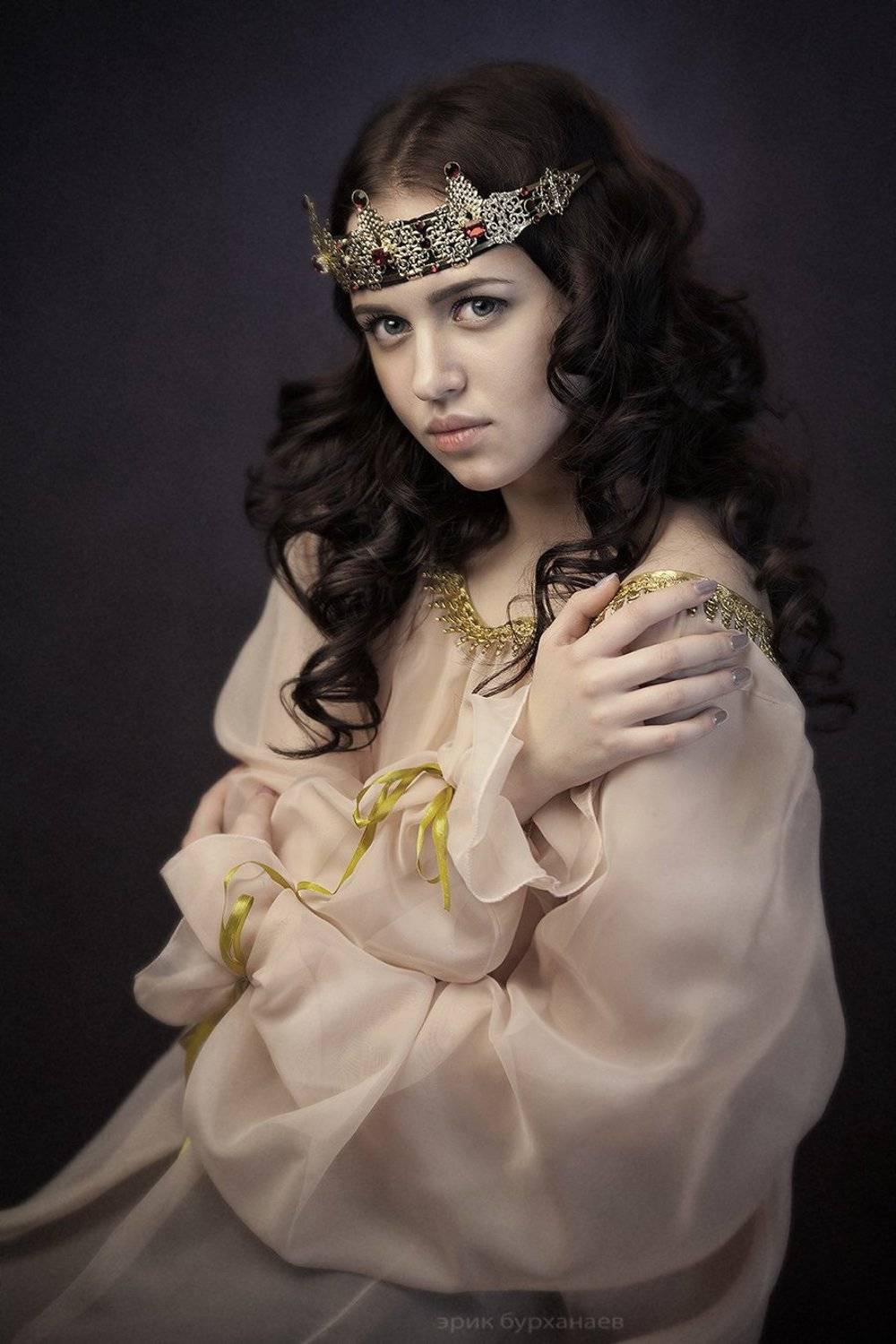 княжна, Бурханаев Эрик