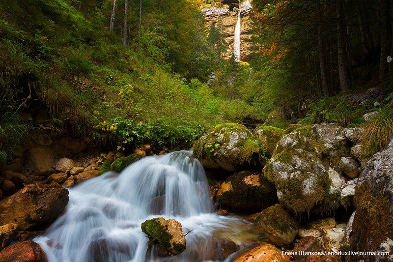 На подступах к водопаду Перечник, Словения фото превью