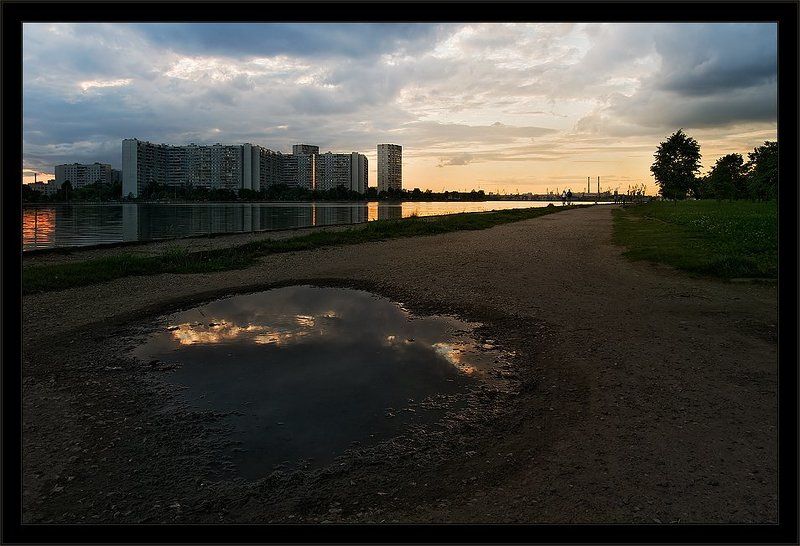 москва, печатники, лето, вечер Засыпает Москва, стали синими  дали... фото превью
