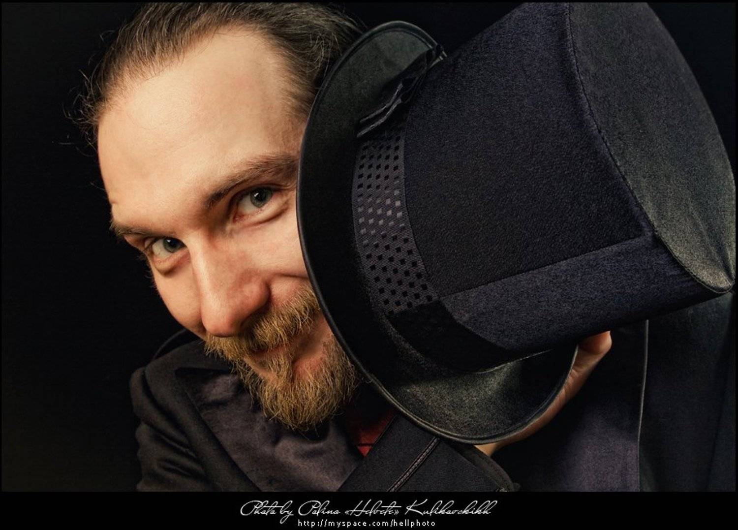 , Polina Helvete Kulikovskikh