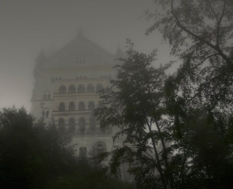 в облаках фото превью