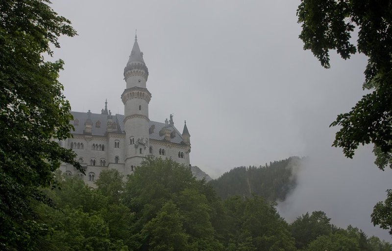 замок Нойшванштайн фото превью