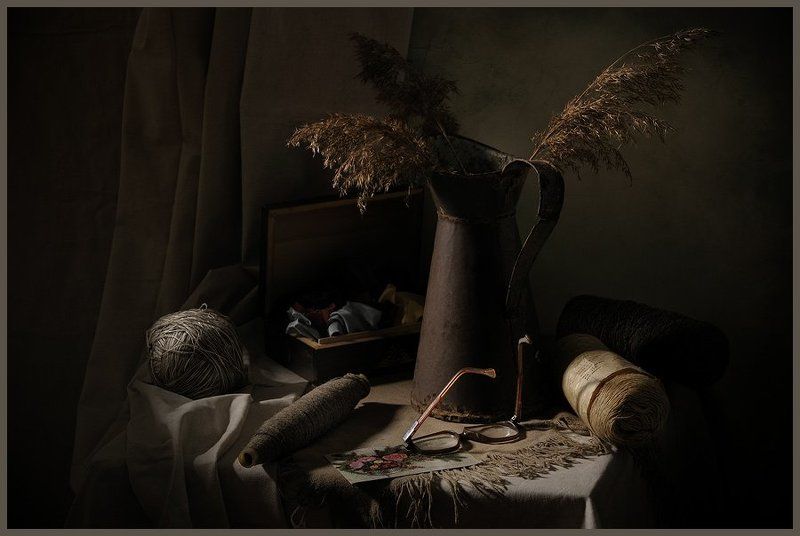 Натюрморт с пряжей фото превью