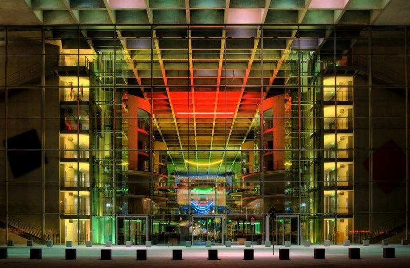 германия, берлин Какофония цвета фото превью