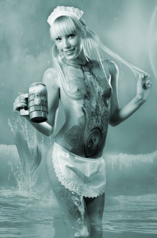 девушка, модель, бодиарт современная русалочка фото превью