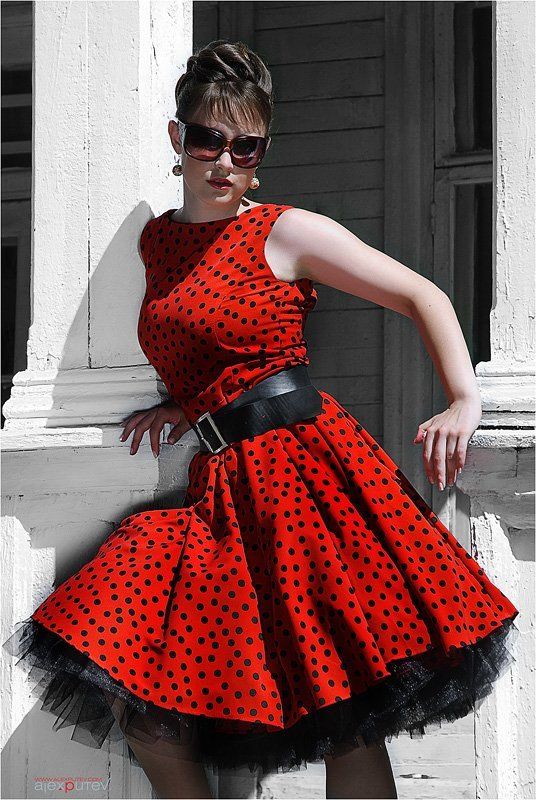 девушка,парк,жара,красное ***** фото превью