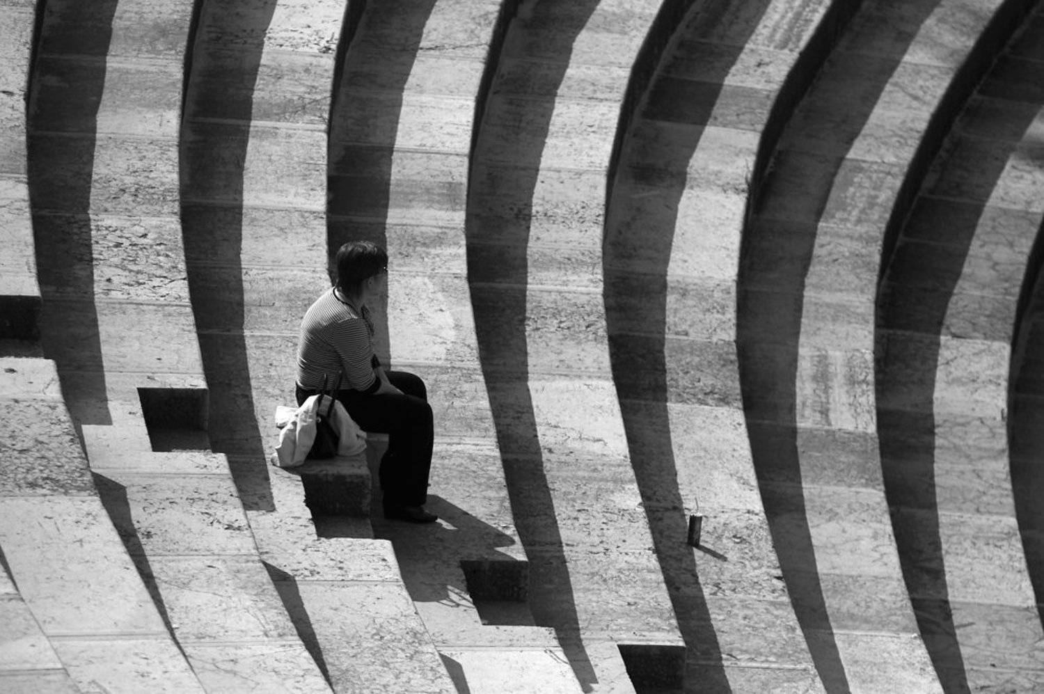 италия, верона, амфитеатр, один, ритм, тень, свет, ступени, Alexey Elkin