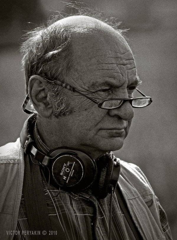 , Виктор Перякин