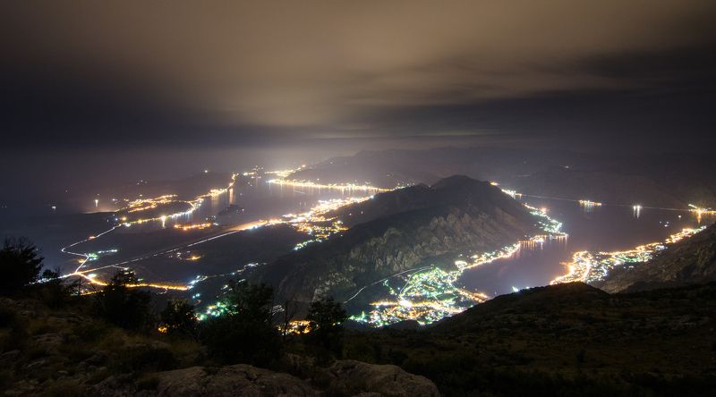 Которский залив, Черногория, пейзаж, ночь Которский залив фото превью