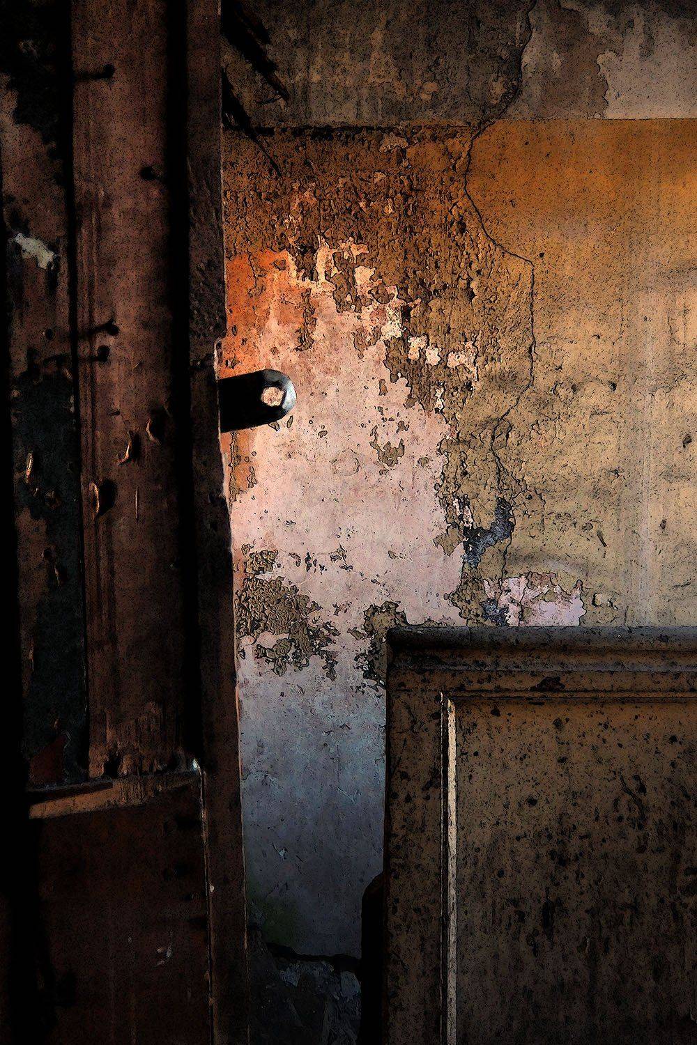 #deep.spb, #deepspb, #санктпетербург, #петербург, #спб, #питер, #saintpetersburg, #petersburg, #spb, #piter, #город, #city, #street, #streetphoto, #streetphotography, #cityscape, #urbex, #urbexphoto, #urbanexploration, #abandoned, #abandonedplaces, #decay, deep.spb