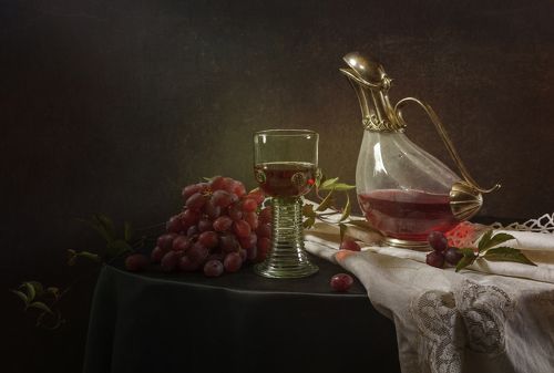 Натюрморт с графином