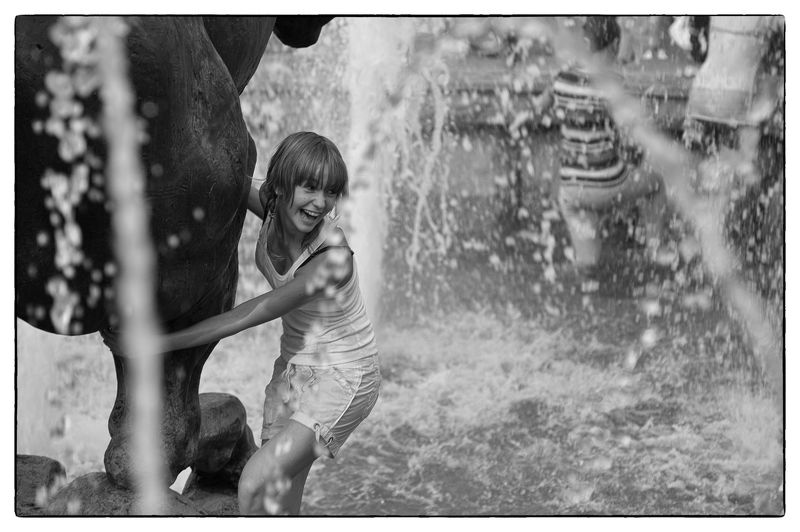 Moscow Russia People Park Summer Photo Walking among the Russians. фото превью