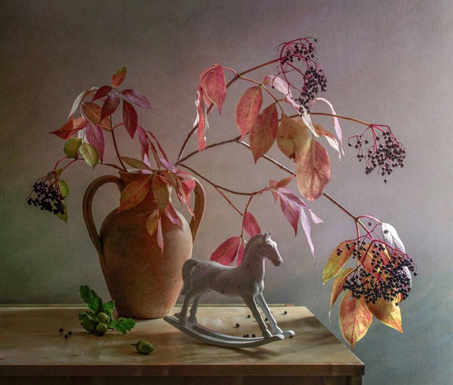 осенний, натюрморт, белая, лошадка, ветвь, ягоды, Anyuta Gillespie