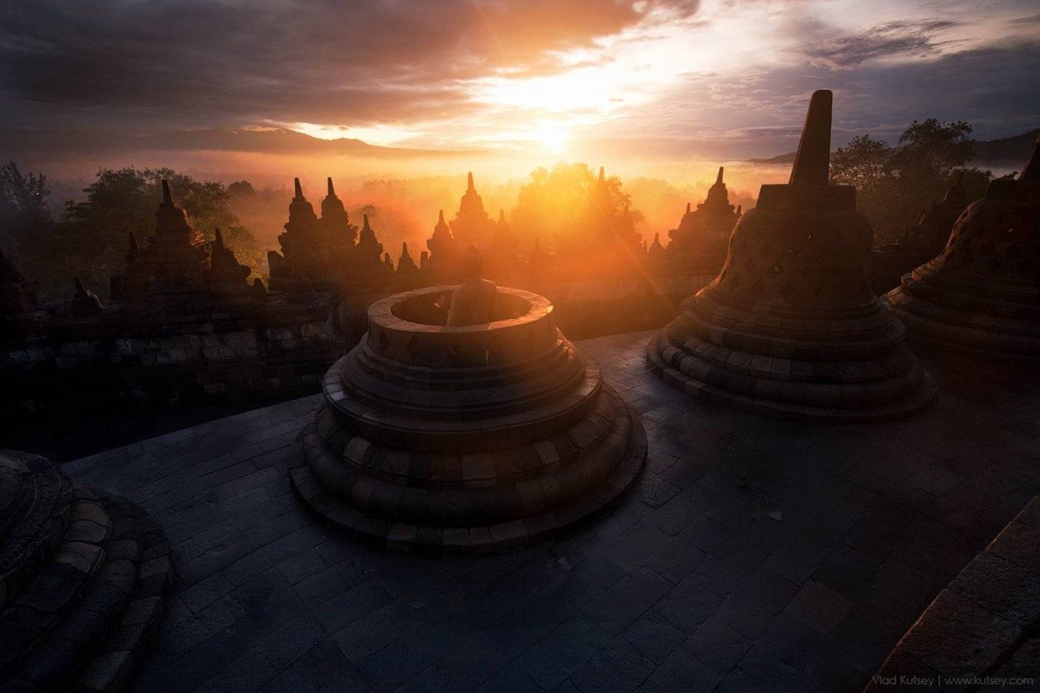 боробудур, храм, буддизм, буддийский, Будда, индонезия, ява, рассвет, java, borobudur, candiborobudur, indonesia, sunrise, temple, Владимир Куцый