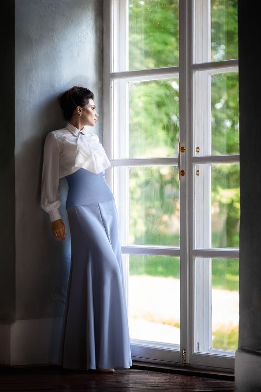 девушка, окно, гламур, мода Juliya and windows фото превью