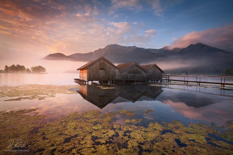 Germany, Deutschland, Bavaria, Bayern, Werdenfelser Land, Bayerisches Oberland, Garmisch-Partenkirchen, Alpen, Alps, Kochelsee, Lake Kochel, Wagenbrüchsee, Karwendel, Krün, Mittenwald, Garmisch, Werdenfels, Europe, travel, lake, see, autumn,  sky, clouds, Morning near Kochelsee фото превью