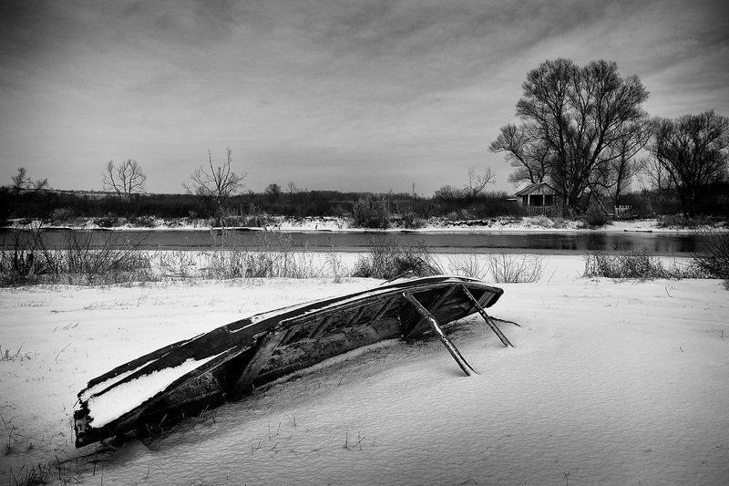 На земном кусочке лодка фото превью