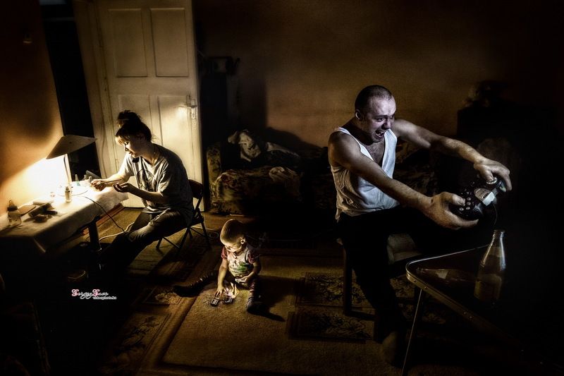 дети,  родители, мать, семья, проблемы семьи, отец, ребёнок, спички Один дома! фото превью