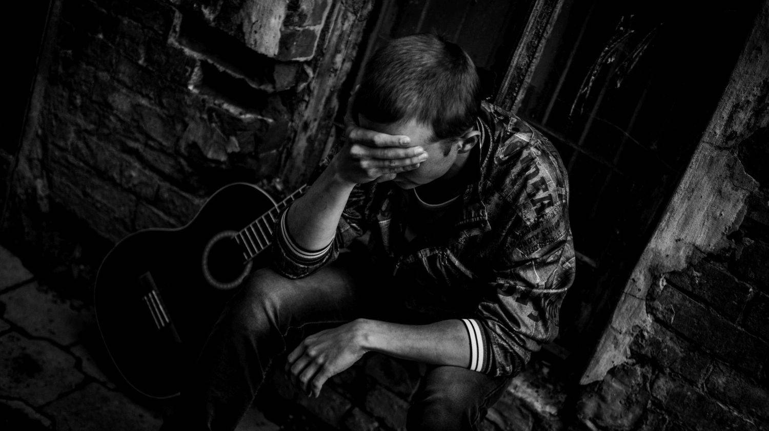 парень, модель, портрет,  художественный портрет, чб, черно-белое, черно-белая фотография, model, portrait, art portrait, bw, black and white, black and white photo, Виктор Бертяев