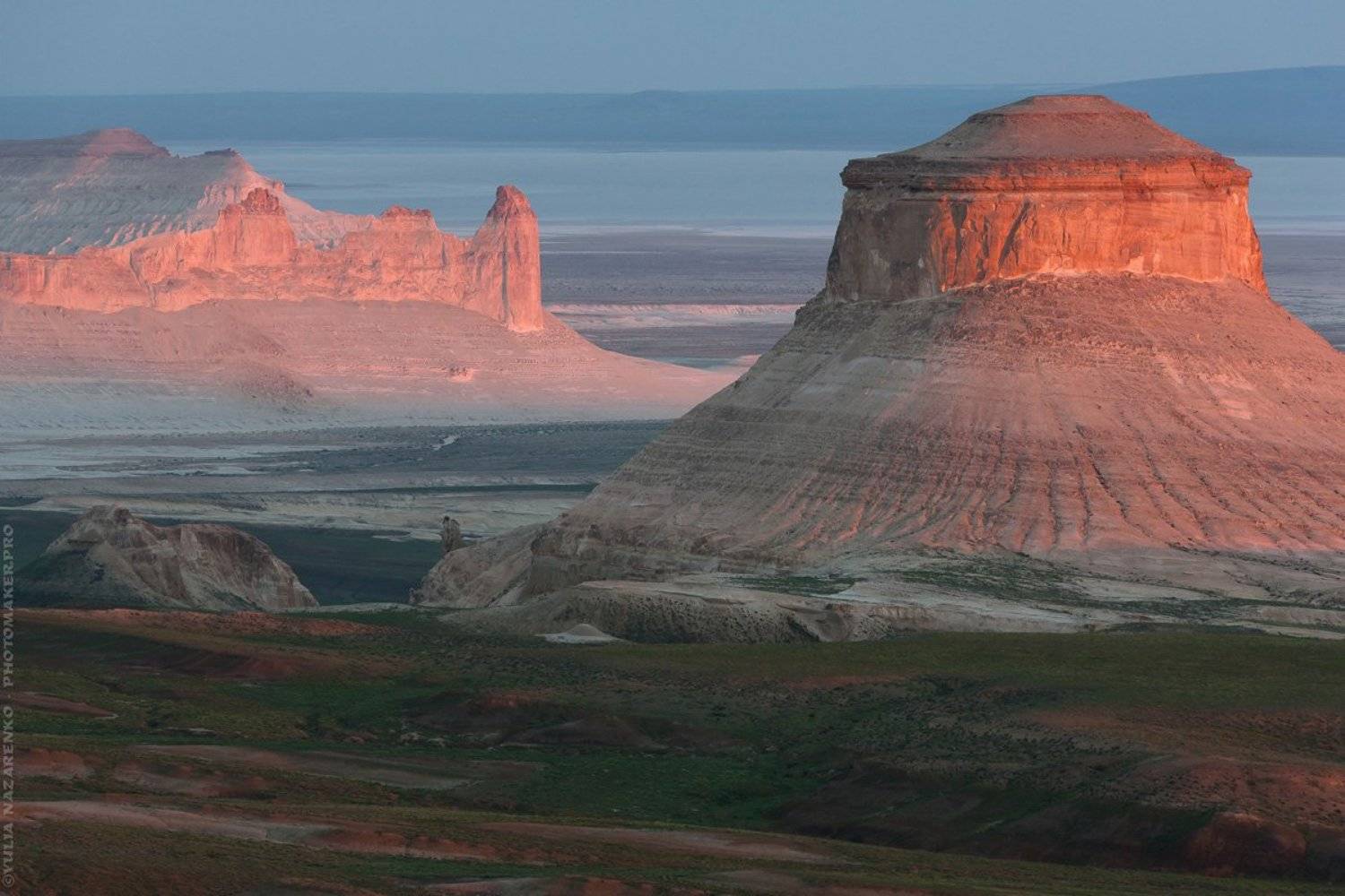 пейзаж, горы, закат, долина, панорама, landscape, mountains, rock, panorama, sunset, sunrise, sundown, рассвет, гроза, storm, мангышлак, мангистау, Юлия Назаренко