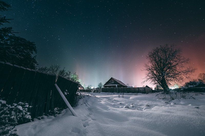Деревня, Дом, Звезды, Зима, Красота, Мороз, Ночь, Свет, Снег Сияние ночи фото превью