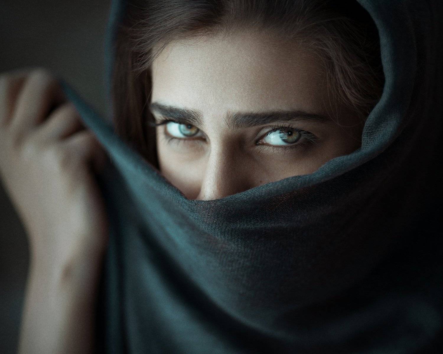 girl,portrait,light,eyes,look,moody,deep,color, Nobakht