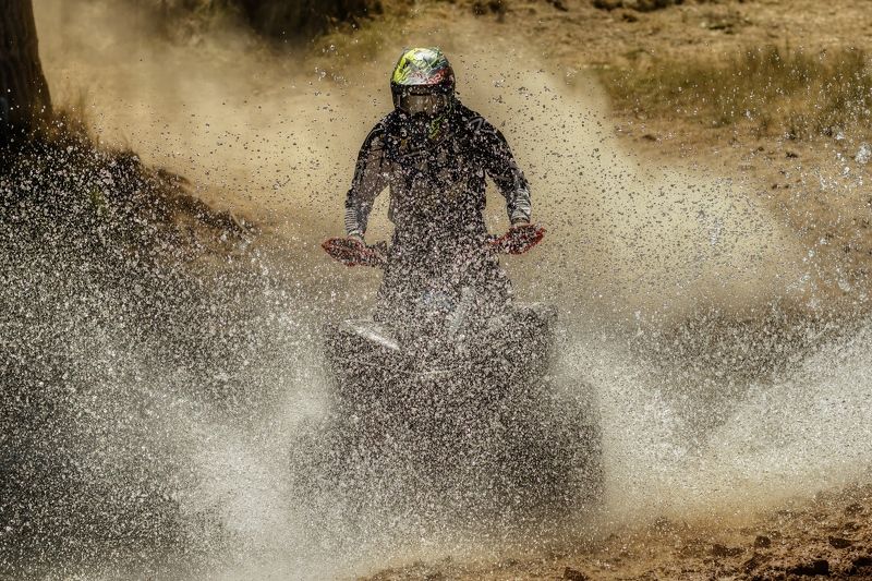 Action фото превью