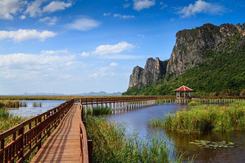 background, beautiful, beauty, blue, bridge, clouds, environment, forest, green, growth, lake, landscape, leaf, life, light, national, natural, nature, outdoor, park, pattern, plant, relax, river, scene, sky, summer, sunny, thai, thailand, traditional, t Lake and hill фото превью