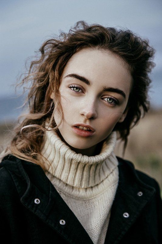 Alone, Amazing, Beauty, Eyes, Face, Fall, Hair, Home.mood, Model, Mood, Nomakeup, Photographer, Photography, Sea, Wind, Взгляд, Волосы, Глаза, Голубой, Девушка, Дом, Красивая, Лицо, Осень, Портрет, Портрет девушки, Портфолио, Трава, Фотограф follow wind фото превью
