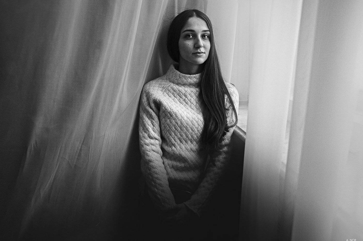 портрет, Адам Нор