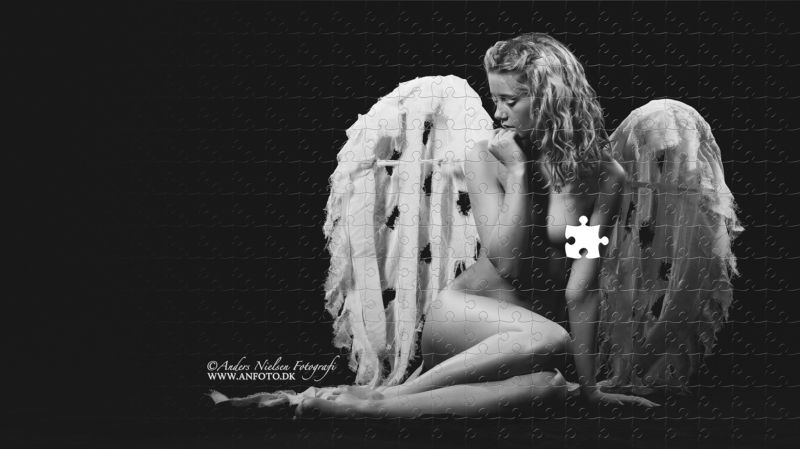 Missing piece фото превью