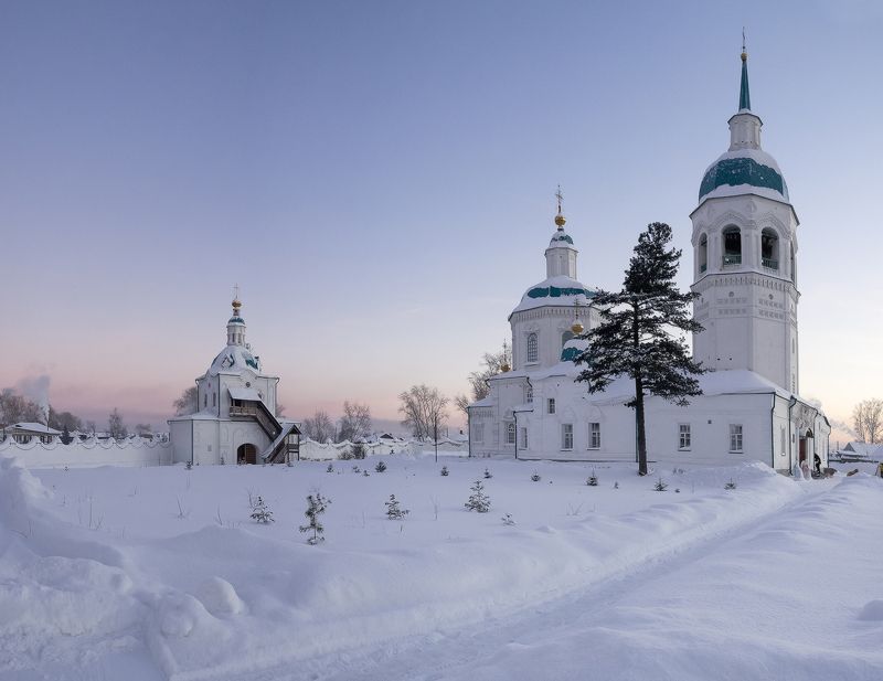 ...Монастырский вечер... фото превью