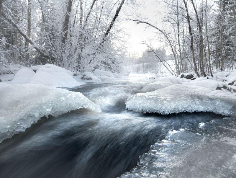 frozen, finland, stream, snow -24C in Hämeenkyrö, Finland фото превью